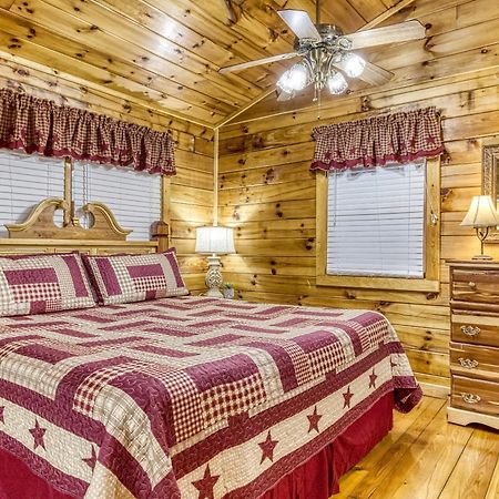 Romantic Retreat 개틀린버그 외부 사진