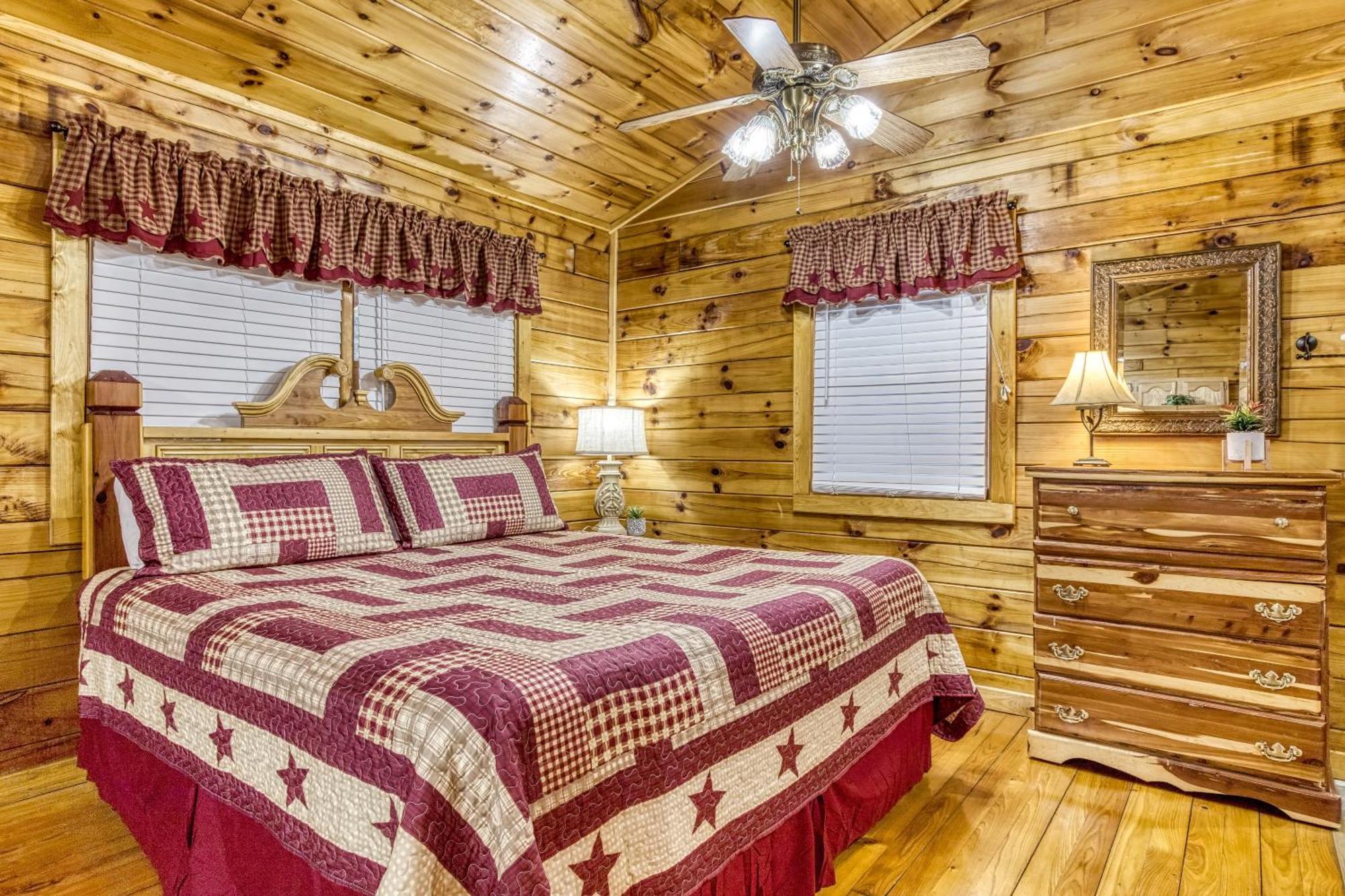 Romantic Retreat 개틀린버그 외부 사진